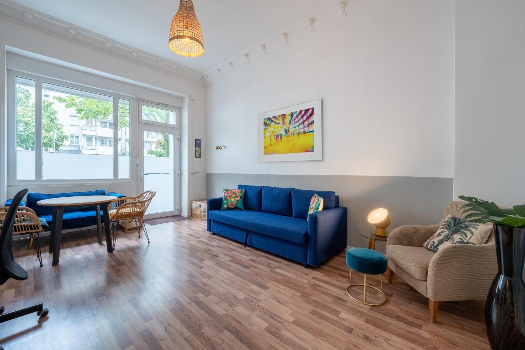 Modern, Central Flat With Workspace Berlin Exterior foto