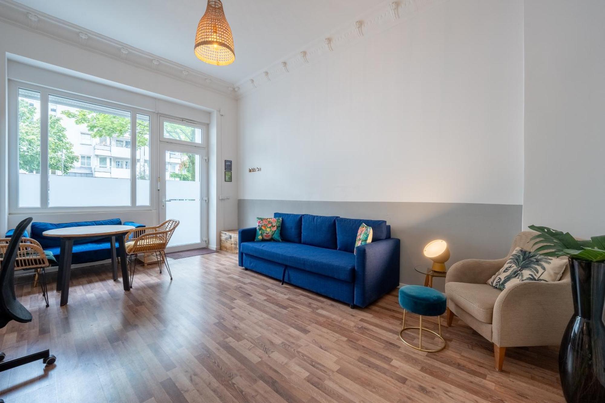 Modern, Central Flat With Workspace Berlin Exterior foto