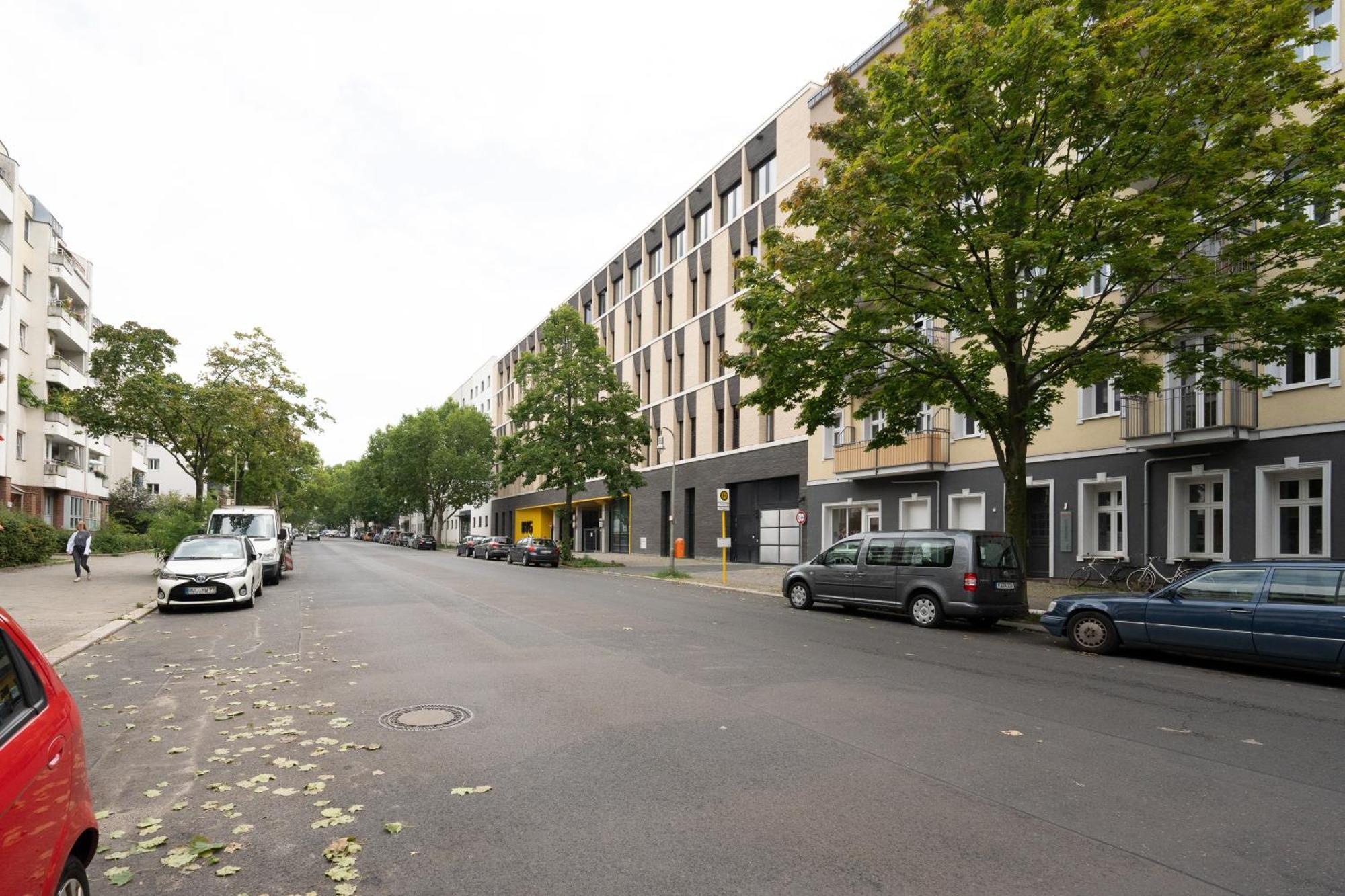 Modern, Central Flat With Workspace Berlin Exterior foto